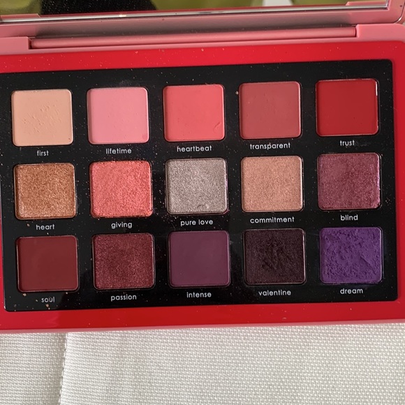 Natasha Denona Love palette - Picture 2 of 5